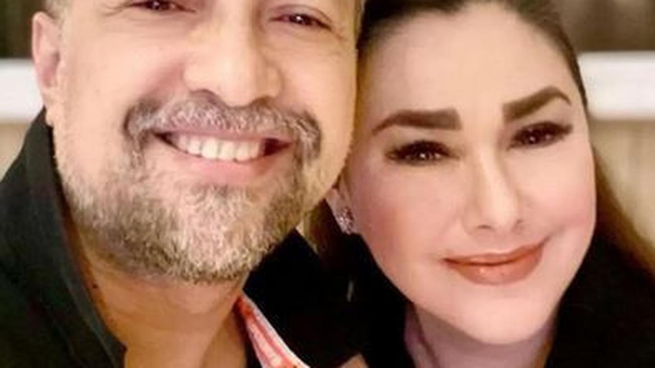 Potret Bahagia Pasangan Artis yang Belum Dikaruniai Momongan, Tetap Romantis dan Kompak
