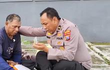 Pria Paruh Baya Kader NU Terlantar di Jalanan Usai Istri Meninggal, Ketemu Ipda Purnomo ini yang Terjadi