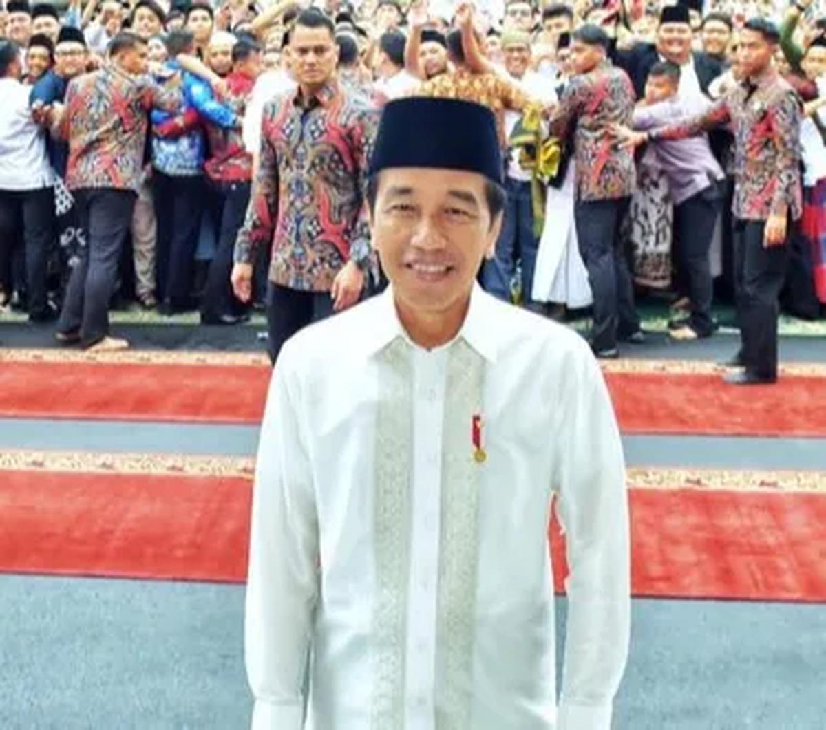 "Namun hingga Bapak Presiden dan rombongan selesai makan, kedua ibu tersebut tidak berhasil ditemukan sehingga tidak bisa dihadirkan di rumah makan,"  sambung Deputi Bidang Protokol, Pers, dan Media Sekretariat Presiden Bey Machmudin