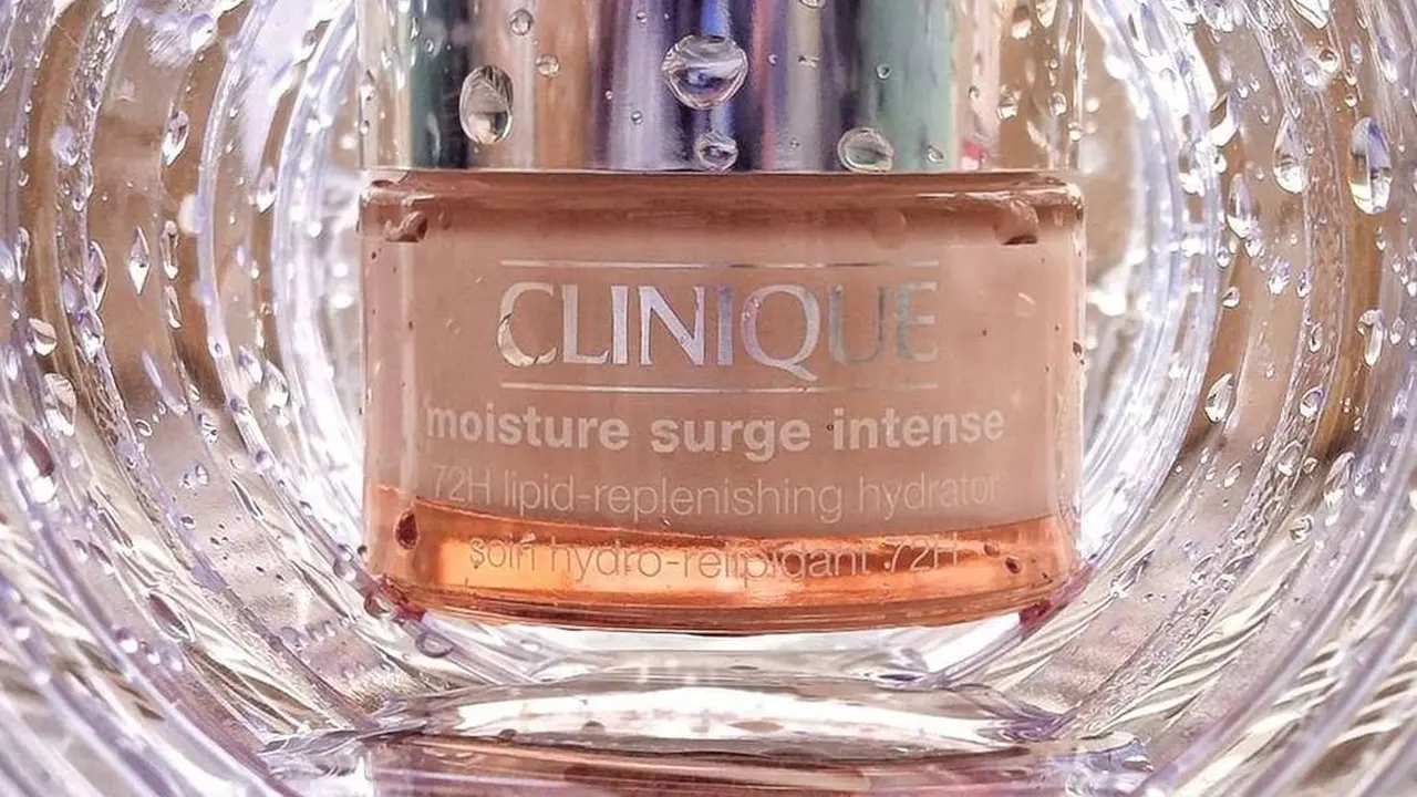 Clinique Moisture Surge Intense Replenishing Hydrator
