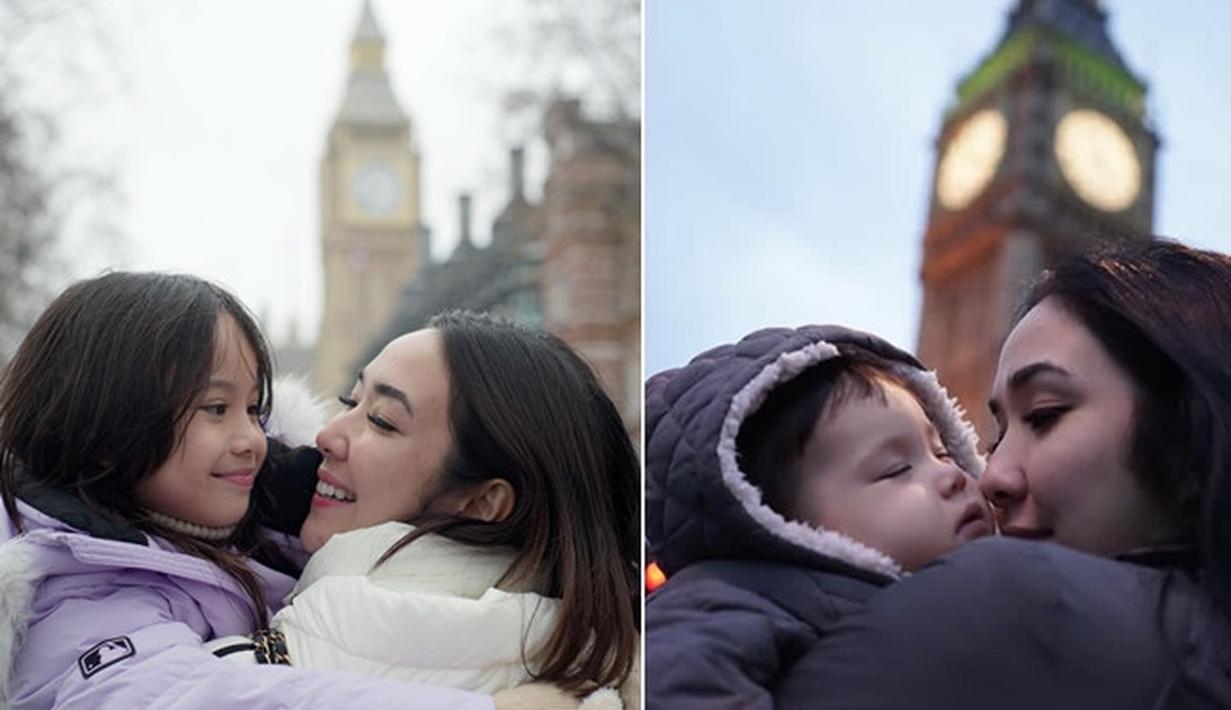 Selain unggah foto remake-nya bareng Gempi, Gading juga unggah foto remake Gisel saat gendong Gempi dengan latar Big Ben atau menara jam besar di London. Dulu imut dan menggemaskan, Gempi yang kini sudah besar makin cantik dan manis apalagi ketika pamer senyum tipisnya. Cucu Roy Marten ini memang sangat dekat dengan ayah dan ibundanya. (Liputan6.com/IG/@gadiiing)