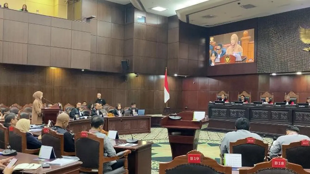 Lesti Kejora Jadi Saksi Sidang Uji Materiil di MK. (M Altaf Jauhar/ LIputan6.com)