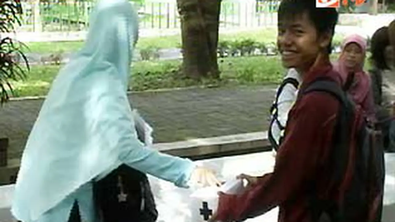 100604terk3_dana.jpg