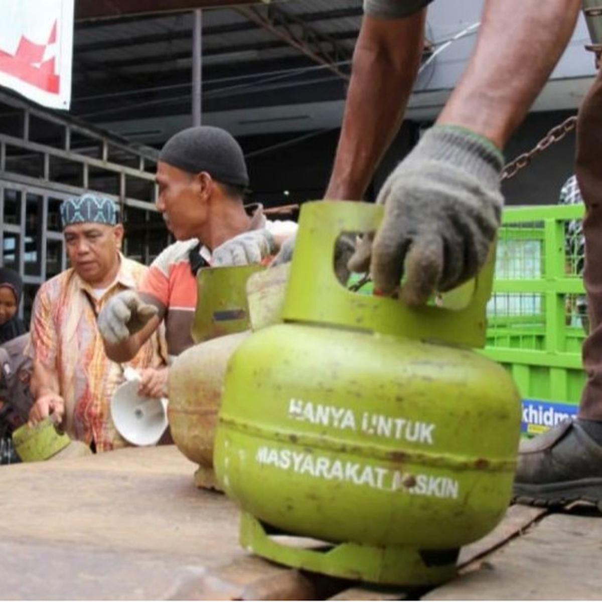 Disperindag Pekanbaru Usul Pangkalan Elpiji Khusus UMKM: Solusi Atasi Kelangkaan Gas?