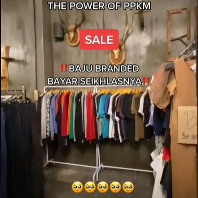Dampak PPKM Darurat, Toko Pakaian di Surabaya Obral Murah Baju Branded