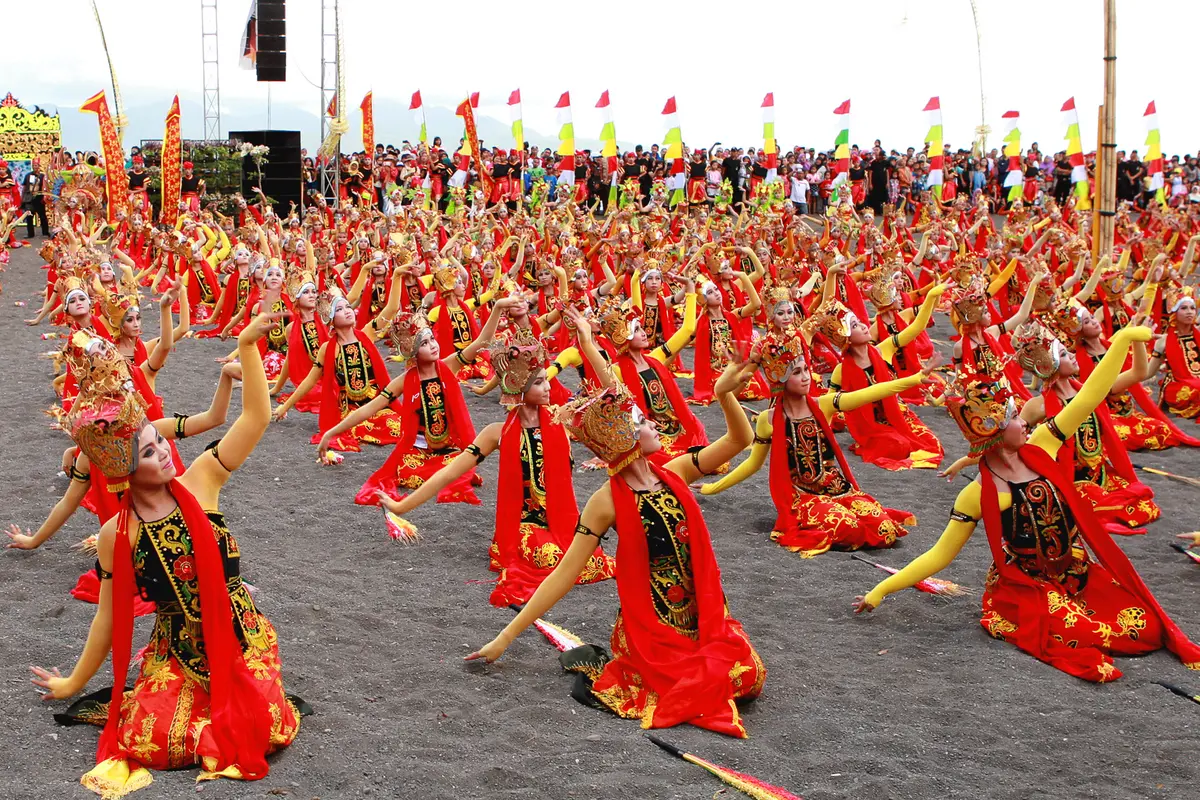 99 Agenda Event di Banyuwangi Festival 2022, Ada Kompetisi Selancar dan Paralayang