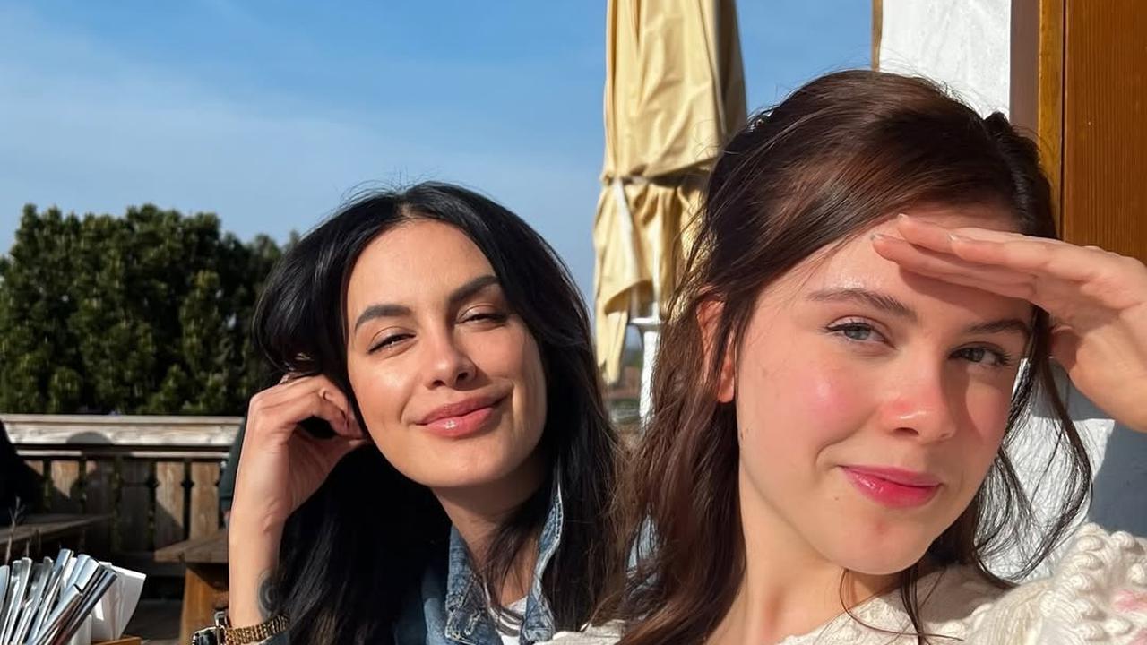 Potret Kebersamaan Sophia Latjuba dengan Sang Anak, Manuella Aziza yang Punya Paras Cantik