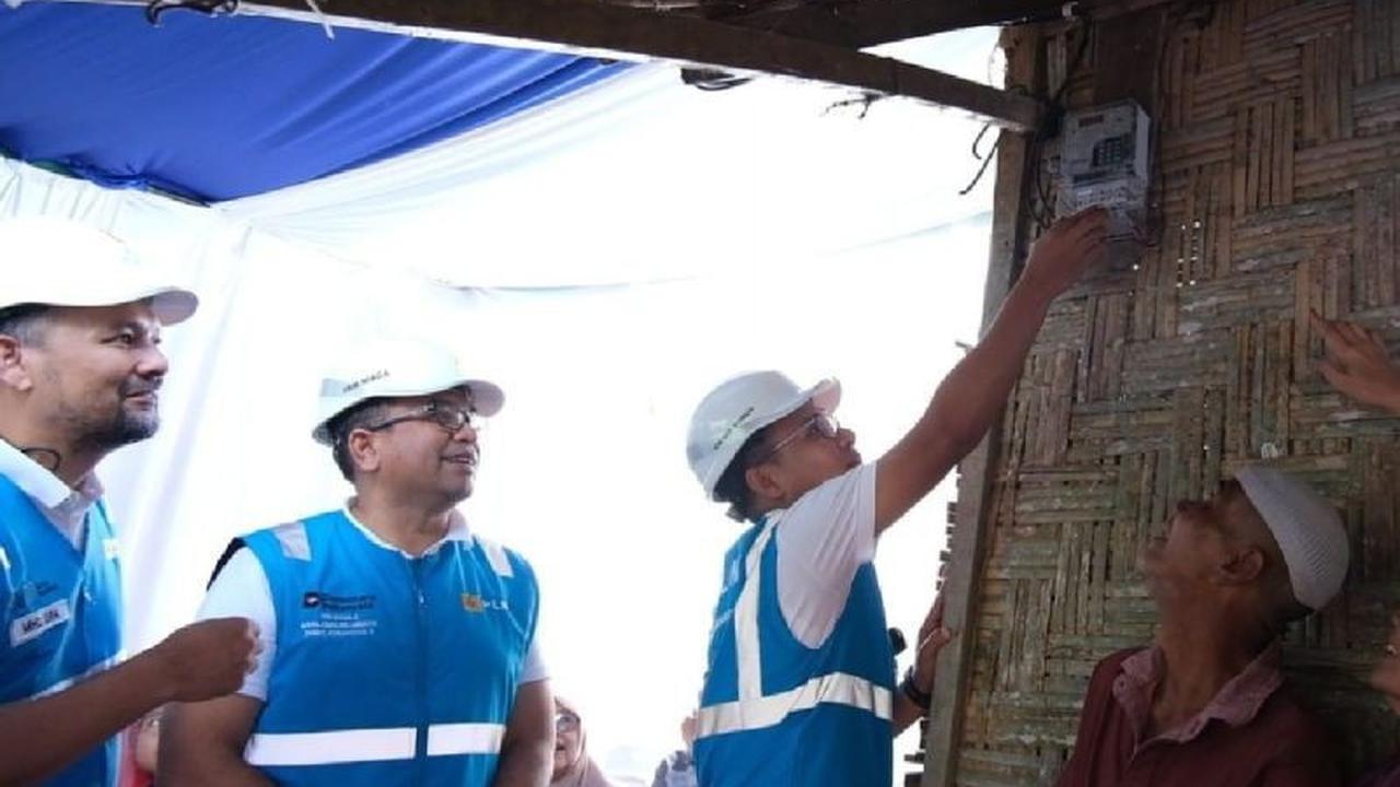 Fakta Unik: 164 Rumah Tangga Prasejahtera di Sumut Kini Terang Benderang Berkat Program PLN Sambung Listrik Gratis