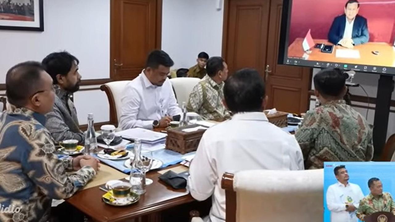 VIDEO: Momen Prabowo dari Luar Negeri Tegas Putuskan 4 Pulau Masuk Aceh "Jangan Ramai Lagi!"