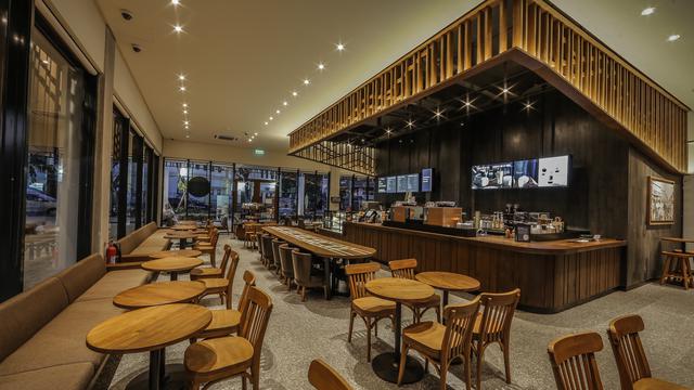 Terinspirasi Dari Kain Ntt Cantiknya Gerai Baru Starbucks Di