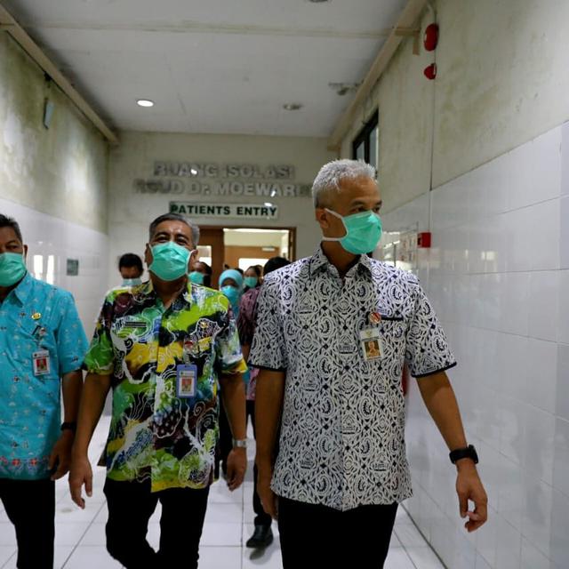 Ganjar Pranowo Meliburkan Sekolah Di Jateng Selama Dua Pekan Regional Liputan6 Com