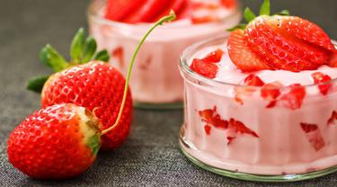 Puding Strawberry Yogurt Lifestyle Fimela Com