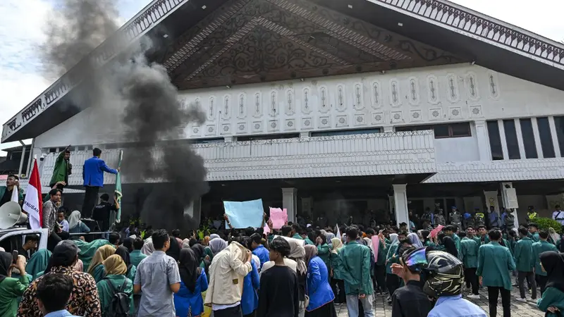 Mahasiswa Aceh Tolak Rohingya