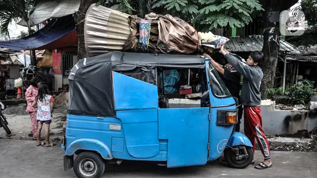 FOTO: Seniman Ondel-Ondel Ibu Kota Terdampak Pandemi COVID-19