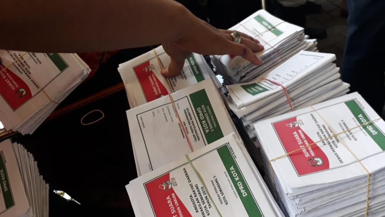 Survei Terbaru Pilkada Donggala 2024: Jagoan PDIP Nyaris Tak Terkejar