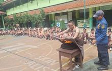 Gulkarmat Jakut Gencarkan Edukasi Kebakaran Pelajar, Siapkan Generasi Tanggap Bencana