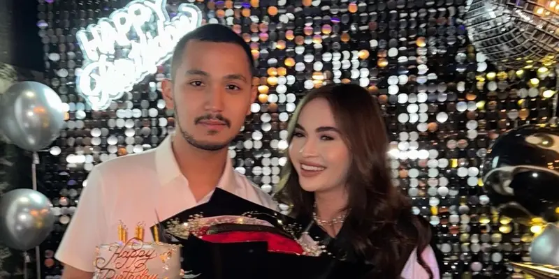 Potret Elina Joerg di Ulang Tahun Pacar, Netizen Doakan Segera Dilamar Gusti Ega