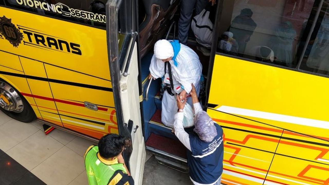 Pemulangan Jamaah Haji Debarkasi Padang Tuntas, Ribuan Jemaah Kembali ke Tanah Air