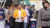 Kapolri Jenderal Pol Tito Karnavian terus memantau perkembangan Bhayangkara FC. (Bola.com/Romi Syahputra)