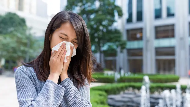Waspada Covid Merebak Lagi, Jangan Anggap Sepele Batuk yang Dialami