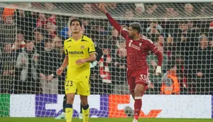 Bagaimana Ronald Araujo Menjelma Jadi Pilar Penting Liverpool usai Terpuruk di Barcelona