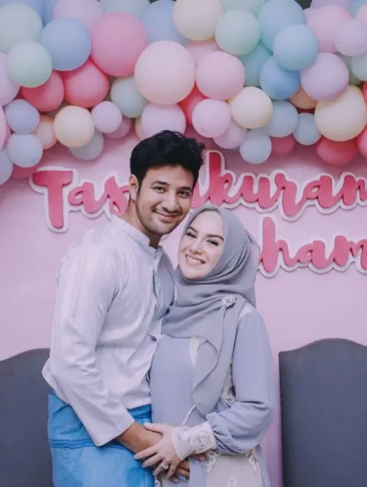 Irish Bella dan Ammar Zoni