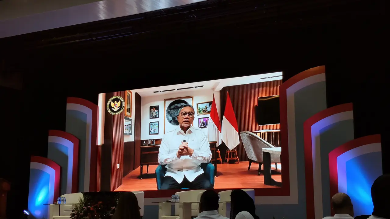 Menteri Koordinator Pangan Zulkifli Hasan