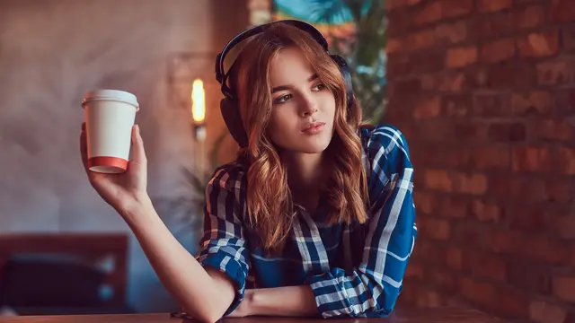 wanita november misterius kepribadian