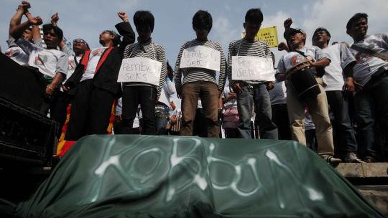 Peringati HIV/Aids se-dunia, ratusan aktivis padati Bundaran HI