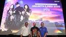 <p>Direktur Bisnis dan Operasional PT Jakarta Propertindo (Perseroda) atau Jakpro, Adi Adnyana bersama Personil Dewa 19, Ahmad Dhani, foto bersama setelah memberikan keterangan pers terkait Jakarta E-Prix 2025 di Taman Ismail Marzuki (TIM), Jakarta Pusat, Selasa (10/6/2025). Formula E dipastikan semakin meriah dengan kehadiran Dewa 19 All Stars sebagai penampil utama. (Bola.com/M Iqbal Ichsan)</p>