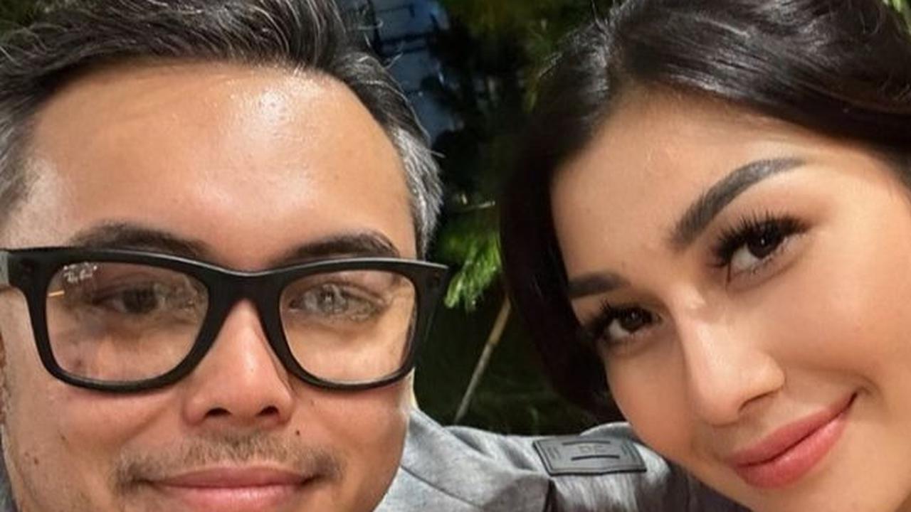 Dalam gugatannya, Nisya Ahmad hanya mengajukan permohonan perceraian tanpa menyertakan tuntutan mengenai harta gono-gini atau hak asuh anak-anak.