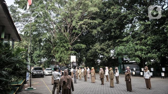 Hari Pertama Tahun Ajaran Baru 2020 di Tengah Pandemi