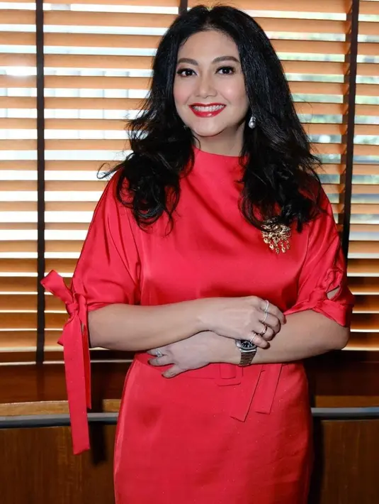 Namun kini wajahnya sudah tak lagi muncul di layar kaca. [instagram/bellasaphiraofficial]