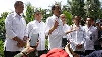 Wagub Sumut, Musa Rajekshah atau Ijeck, dampingi Presiden Jokowi cekjalan rusak di Labuhan Batu Utara (Labura) (Istimewa)