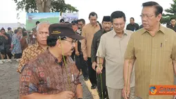 Menteri Kelautan dan Perikanan Fadel Muhammad, Minggu (18/9) melihat kesiapan puncak acara Sail Wabe 2011 di Kabupaten Belitung.