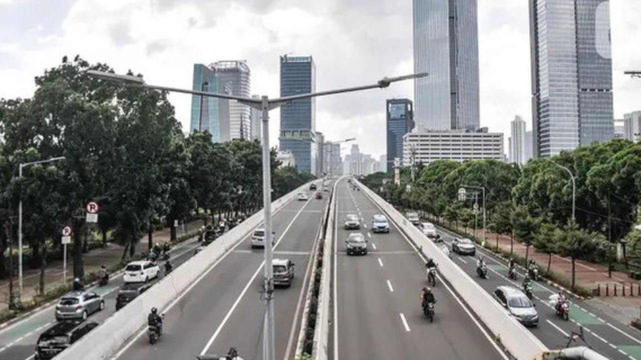 Tabrakan Adu Banteng di Kuningan Jakarta Selatan, Seorang Pemotor Perempuan Tewas Seketika