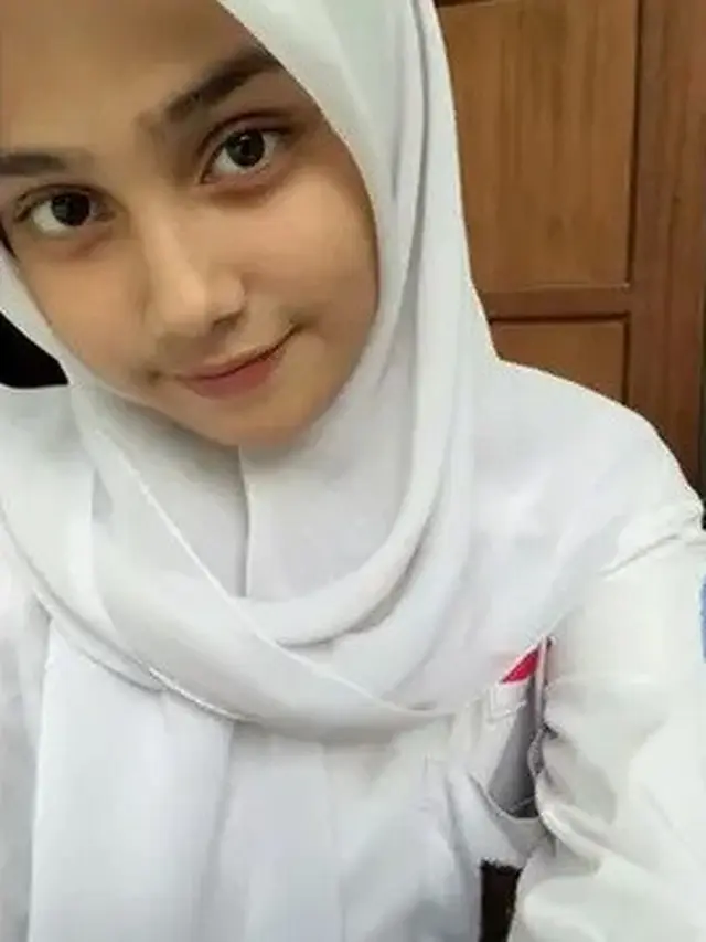 Syifa Hadju