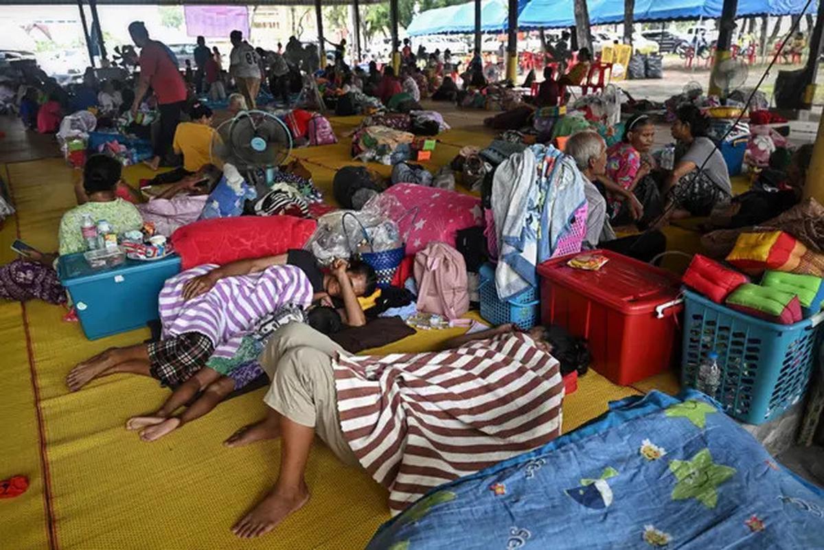 Bentrokan Thailand--Kamboja Sisakan Kisah Pilu: Ibu dan Anak Tewas Saat Membeli Camilan