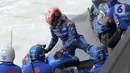Pembalap Team Suzuki Ecstar, Alex Rins saat sesi Warm Up MotoGP di Pertamina Mandalika International Street Sirkuit, Nusa Tenggara Barat, Minggu (20/3/2022). (Liputan6.com/Helmi Fithriansyah)