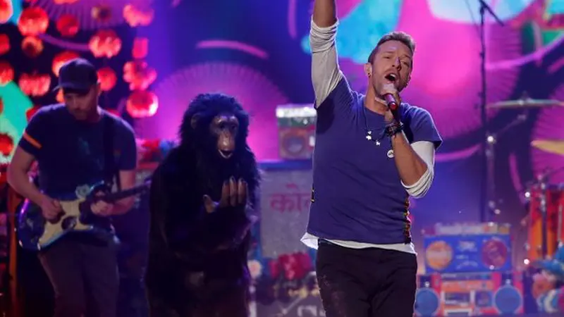 Penampilan Coldplay di American Music Awards 2015