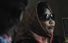 Nunun tertawa sendiri saat jaksa bacakan tuntutan