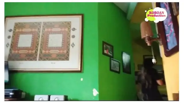 7 Potret Rumah Sodiq Monata, Sederhana dan Punya Alat Rekaman Canggih