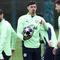 Gelandang Manchester City asal Portugal #20, Bernardo Silva (Kiri), gelandang Manchester City asal Belanda #04, Tijjani Reijnders (Kedua dari Kiri), bek Manchester City asal Portugal #03, Ruben Dias (Ketiga dari Kanan), dan gelandang Manchester City asal Belgia #11, Jeremy Doku (Kedua dari Kanan), mengikuti sesi latihan di lapangan latihan Etihad Campus di Manchester, barat laut Inggris, pada 10 Maret 2026, menjelang pertandingan leg pertama babak 16 besar Liga Champions UEFA melawan Real Madrid di Spanyol. (Darren Staples/AFP)