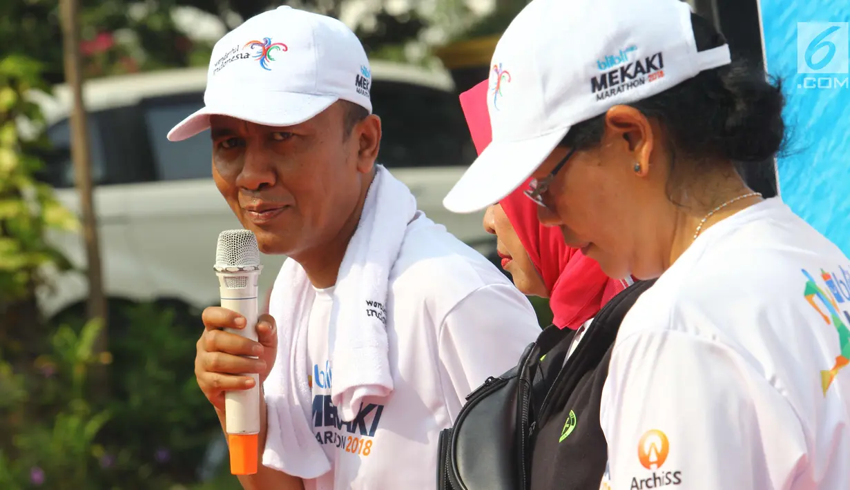 Bupati Lombok Barat, Fauzan Khalid dalam acara launching Blibli Mekaki Marathon 2018 di Kantor Kemenpar, Minggu (30/9). Event ini menjadi salah satu icon sport Lombok Barat yang diharapkan dapat menarik wisatawan untuk datang. (Liputan6.com/Angga Yuniar)