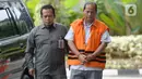 Tersangka Totok Sumedi tiba untuk menjalani pemeriksaan di Gedung KPK, Jakarta, Senin (24/02/2020). Totok Sumedi diperiksa atas dugaan memberi suap kepada Bupati Sidoarjo Saiful Ilah untuk memenangkan tender empat proyek infrastruktur di Dinas PUPR Kabupaten Sidoarjo. (merdeka.com/Dwi Narwoko)