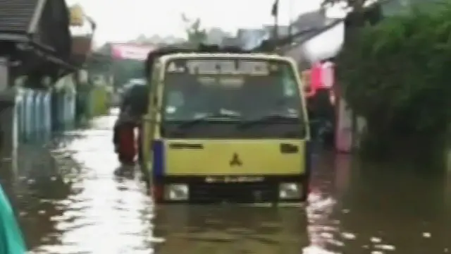 Hujan Deras, Perumahan Taman Asri Terendam Banjir 80 Cm