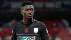 Menjelang bergulirnya musim 2022/2023 di liga-liga Eropa, lalu-lintas transfer pemain di bursa transfer musim panas 2022/2023 masih terus terjadi. Tak hanya melibatkan para pemain top yang kaya pengalaman, perpindahan pemain juga melibatkan para pemain muda U-20 dengan potensi mumpuni dengan harga mahal. Tercatat, 5 pemain muda U-20 yang telah resmi berganti klub dengan nilai transfer termahal. Siapa saja? Yuk disimak uraiannya. (AFP/Geoffroy van der Hasselt)