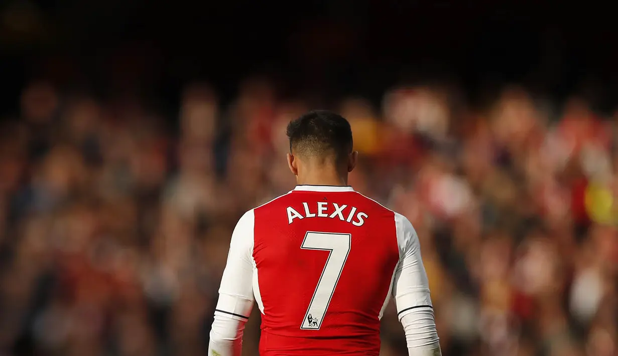 Striker Arsenal, Alexis Sanchez, saat tampil melawan Middlesbrough pada laga Premier League di Stadion Emirates, London, Sabtu (22/10/2016). (Reuters/John Sibley)