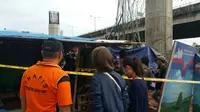 Polisi Olah TKP Ambruknya Tiang Tol Becakayu