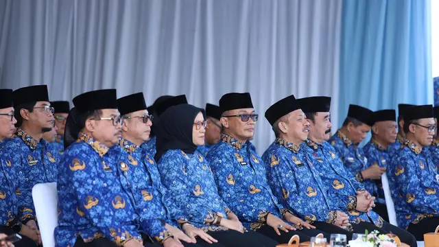 Peringatan HUT ke-54 Korps Pegawai Republik Indonesia (Korpri) di lapangan Monas Jakarta. (Dok BKN)